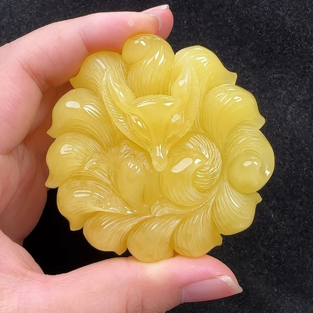 蜜蜡未镶嵌珠宝奇石