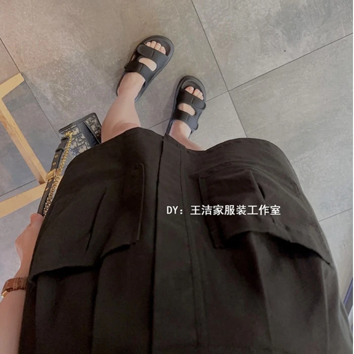 《心事》REKAYYAT韩版设计感时尚百搭显瘦双口袋工装半身裙夏季TJ