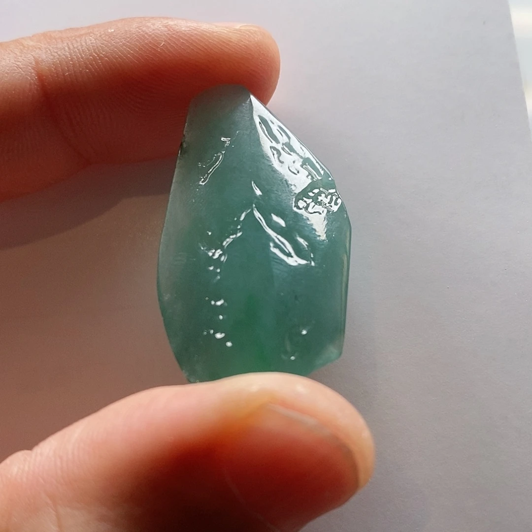 翡翠未镶嵌颈饰乐凡珠宝翡翠挂件