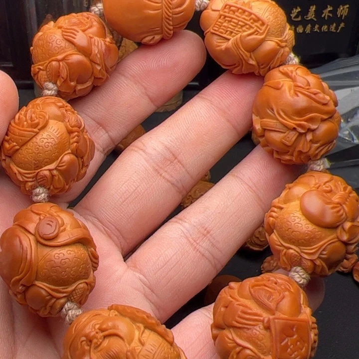 @***瑞手串/手链橄榄核橄榄核雕刻的作品