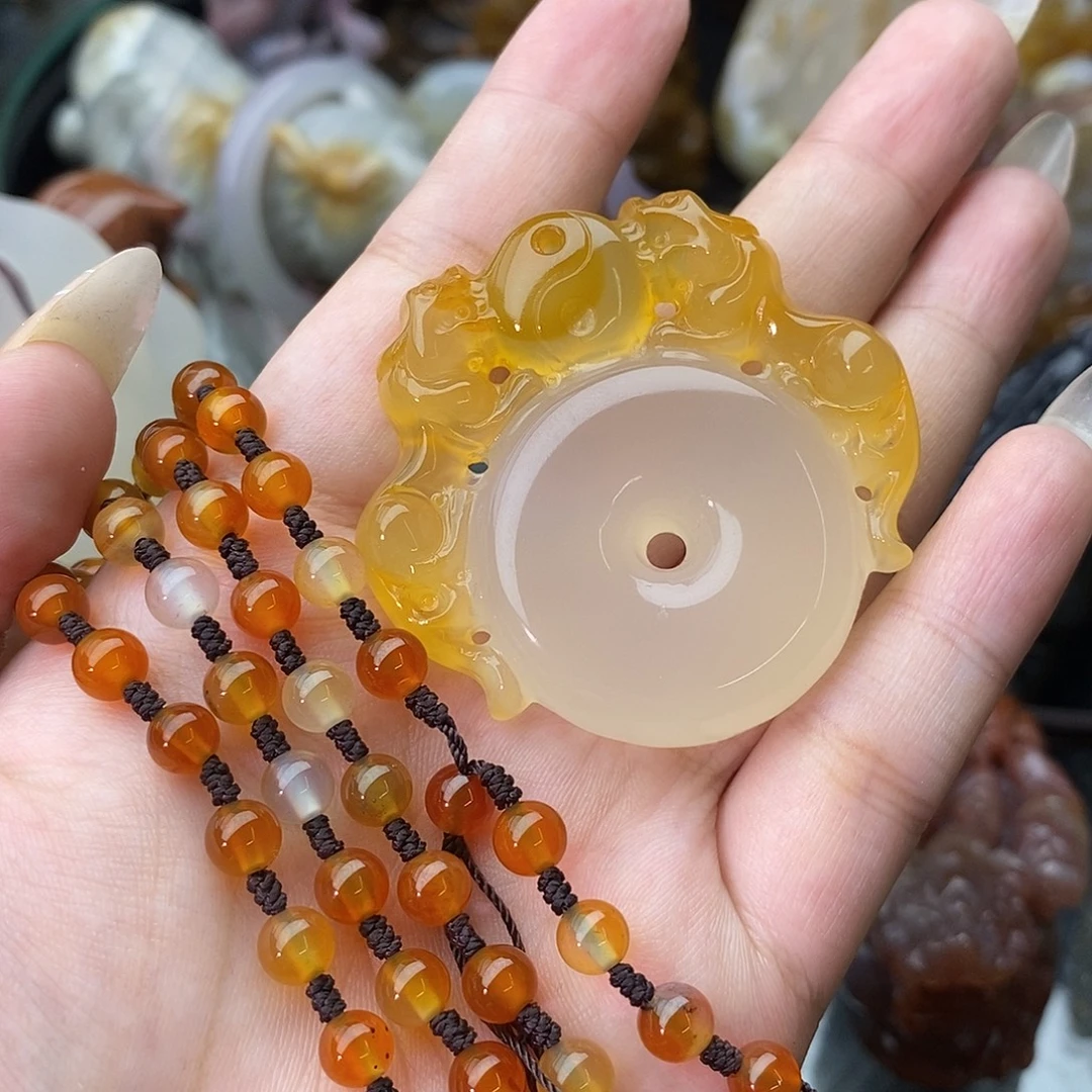 玛瑙/玉髓未镶嵌颈饰