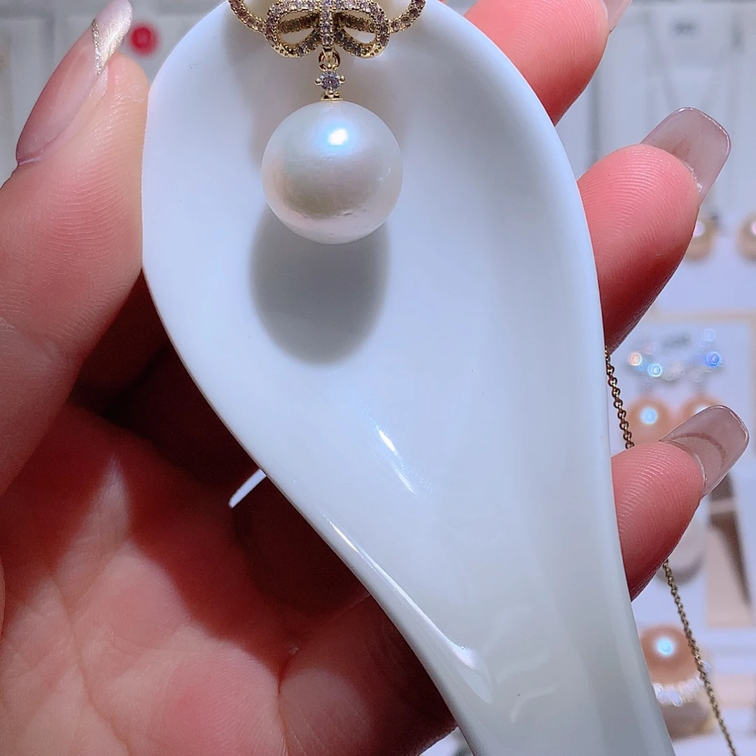 淡水珍珠未镶嵌吊坠(赠链)14.2mm