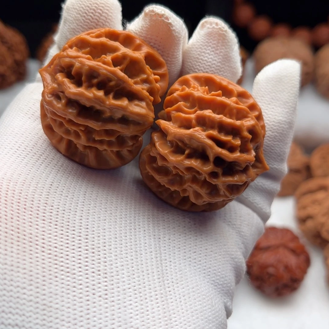 【闪购商品】文玩核桃把件虹**三曹大龙