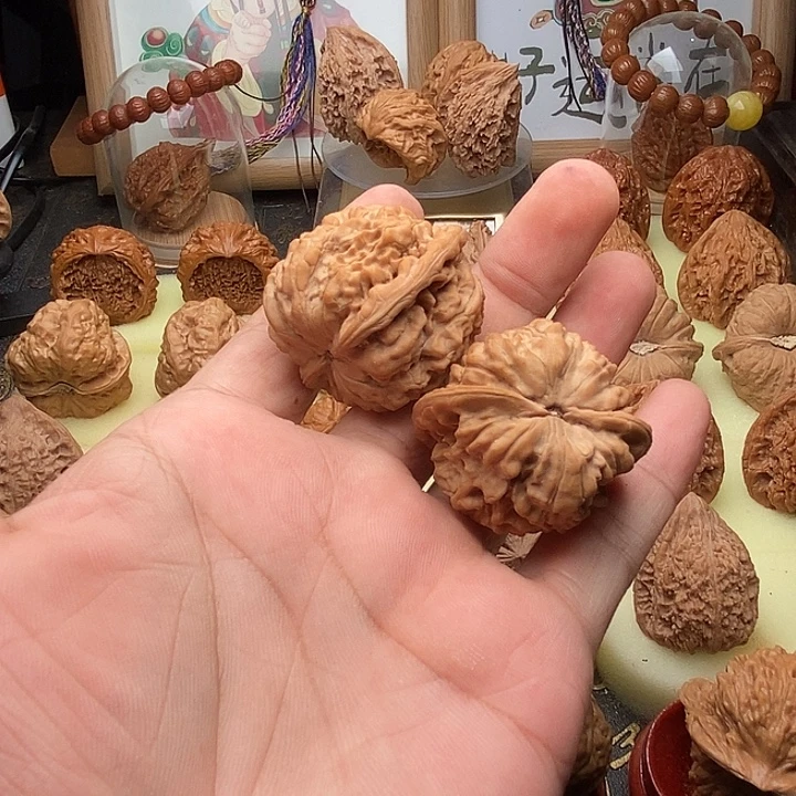 浮***渡桃核把件官帽41全品