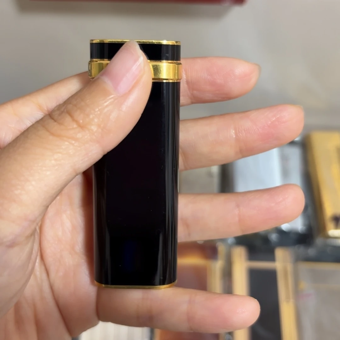 都登卡中古打火机