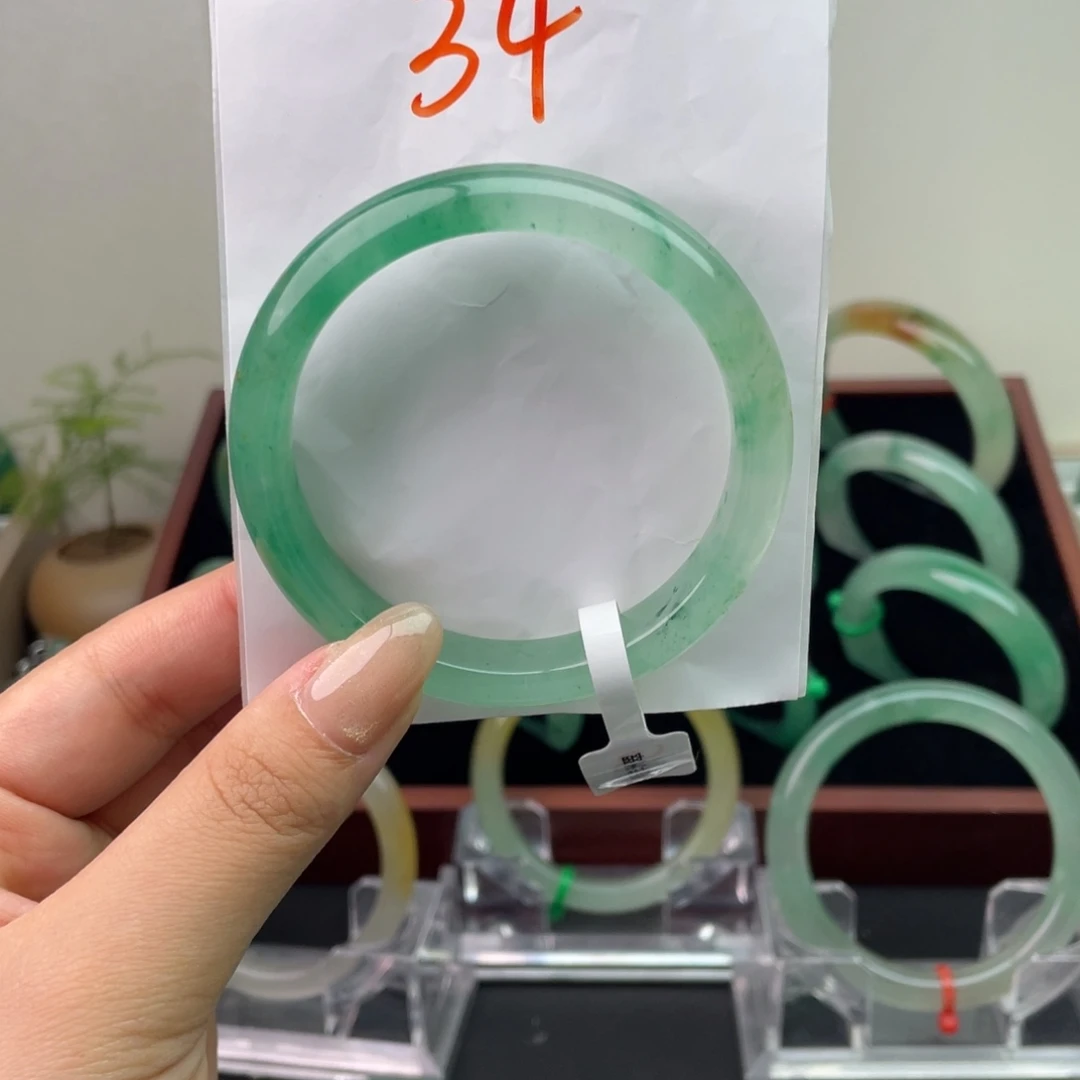 石英质玉（非洲翠）未镶嵌手镯34-55.8