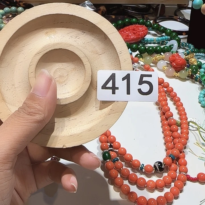 贾***然香榧木木质摆件工艺品