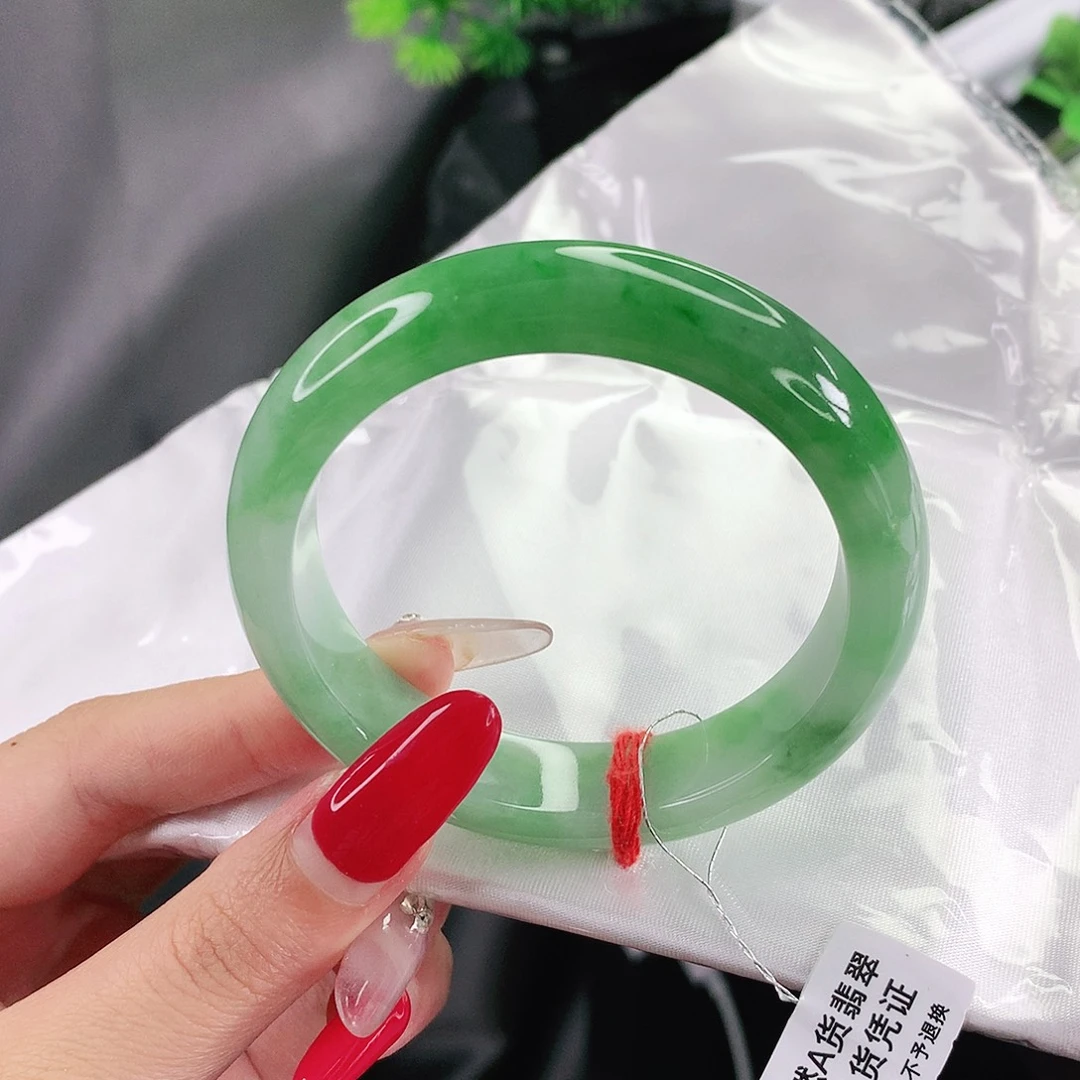 未镶嵌手镯翡翠53圈