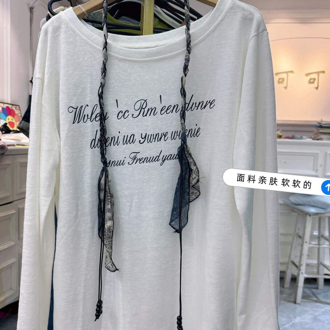 精致丝巾配饰斜肩慵懒气质棉麻舒适上衣