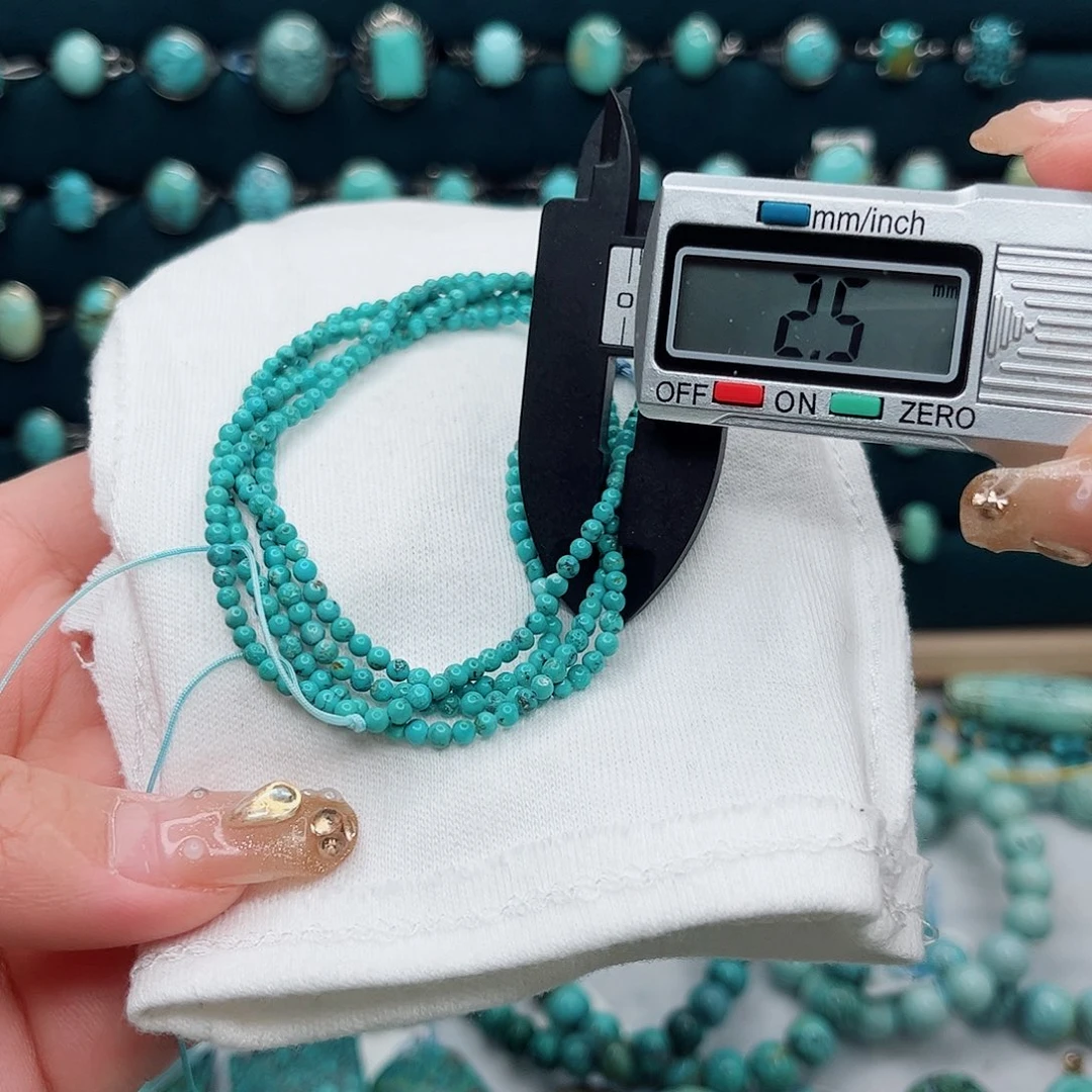 绿松石绿松石未镶嵌