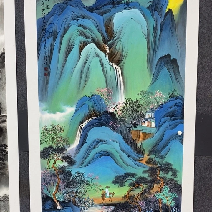 手绘作品等多种形式进行