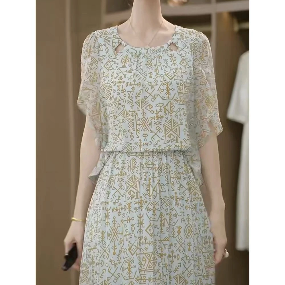 M633 夏季2025年新款连衣裙显瘦气质洋气碎花裙