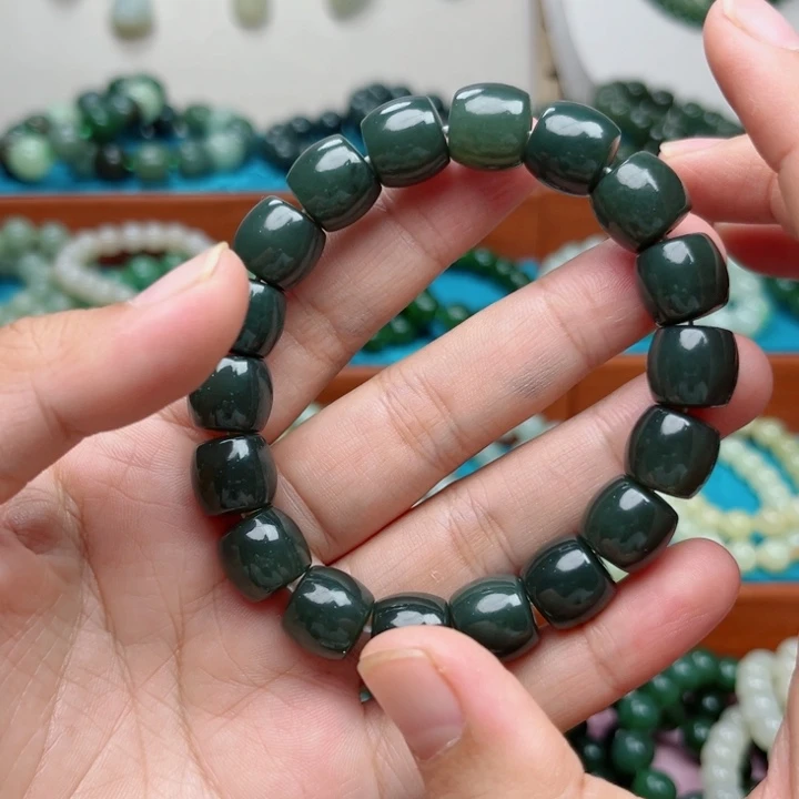 百***合和田玉未镶嵌手链卡12