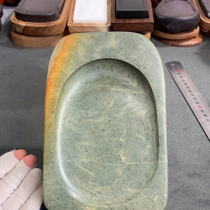 广东肇庆原石端砚