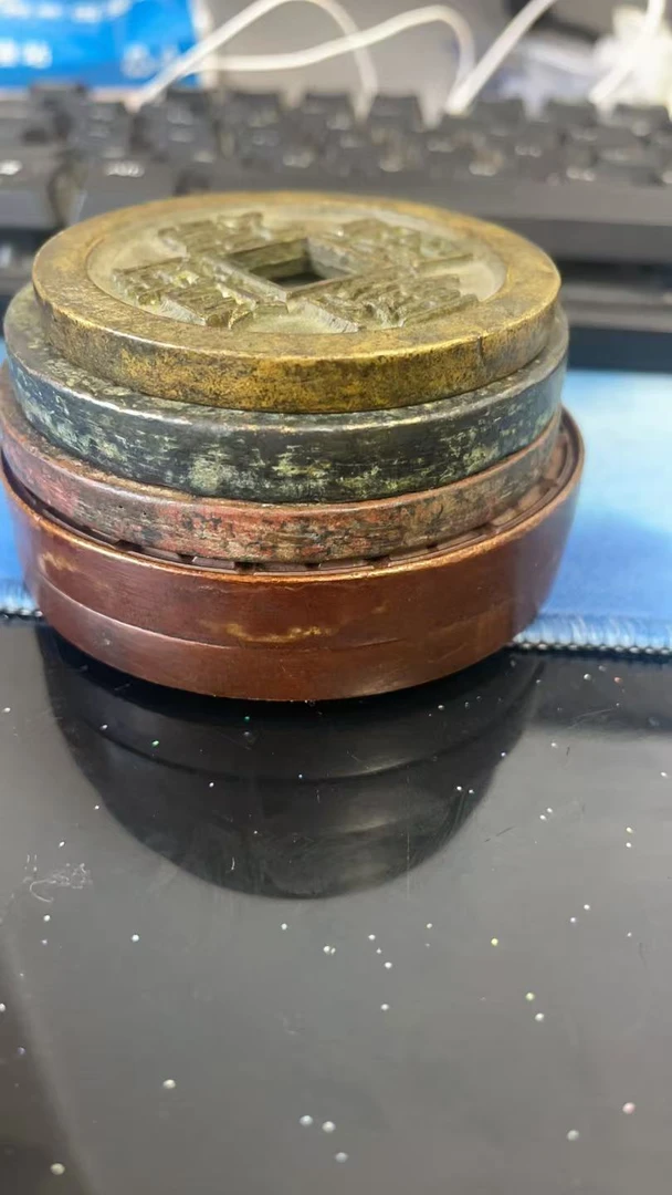 家居摆件复古铜币摆件