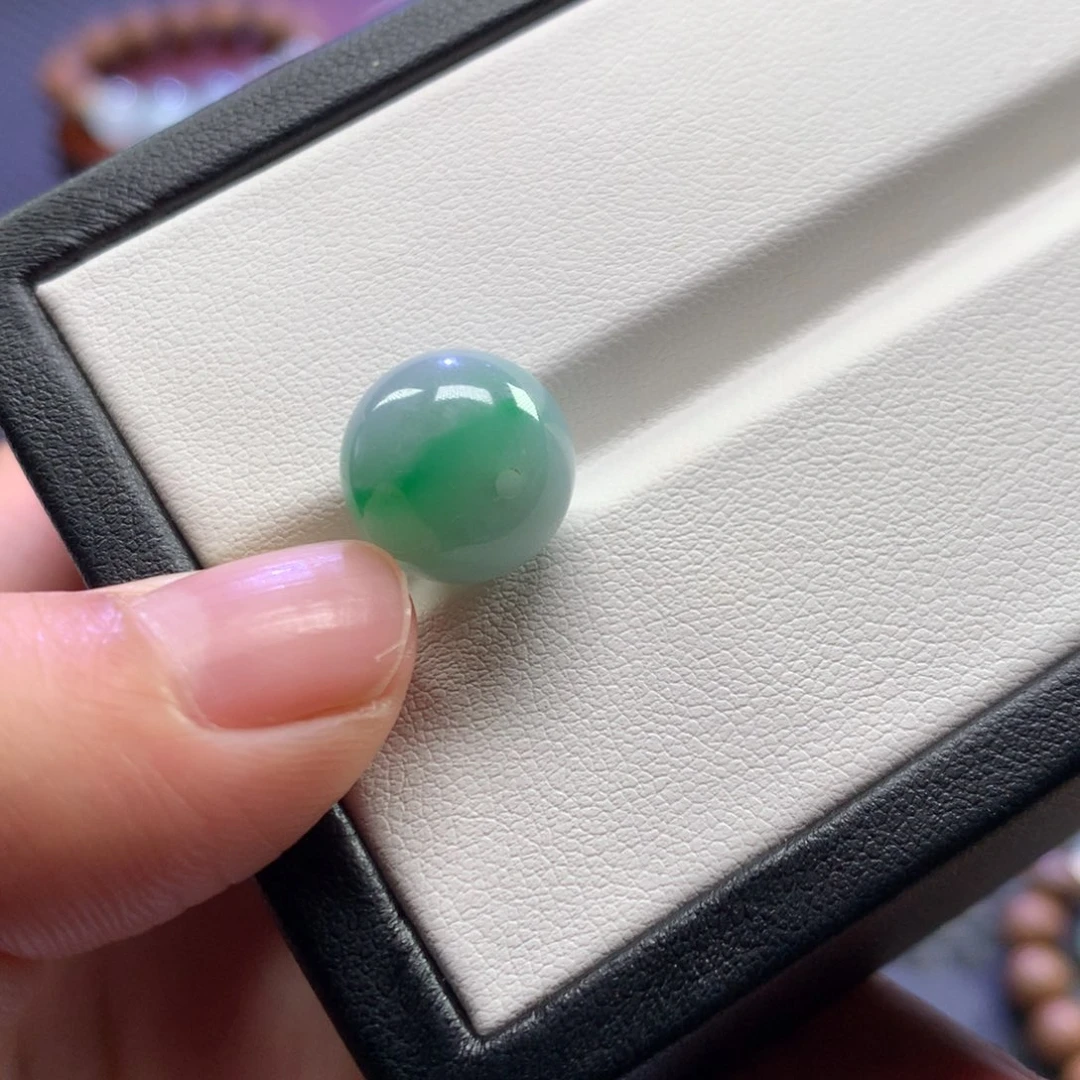 翡翠未镶嵌手链13mm