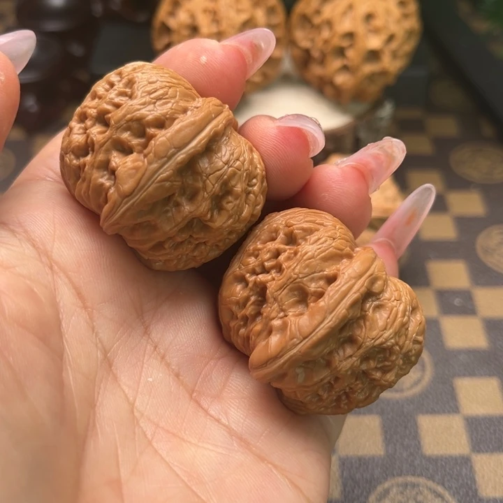 核桃38元宝文玩核桃