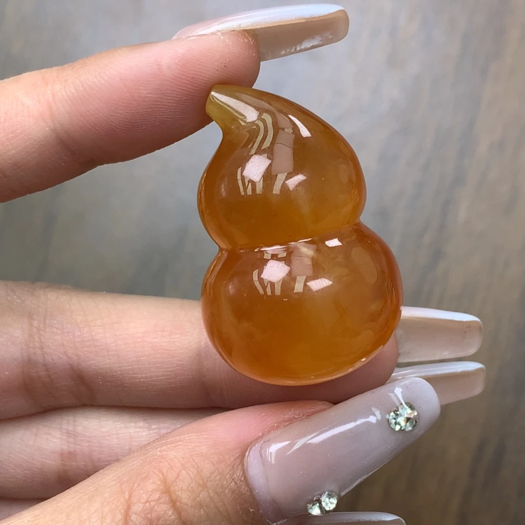 琥珀未镶嵌珠宝奇石35*23