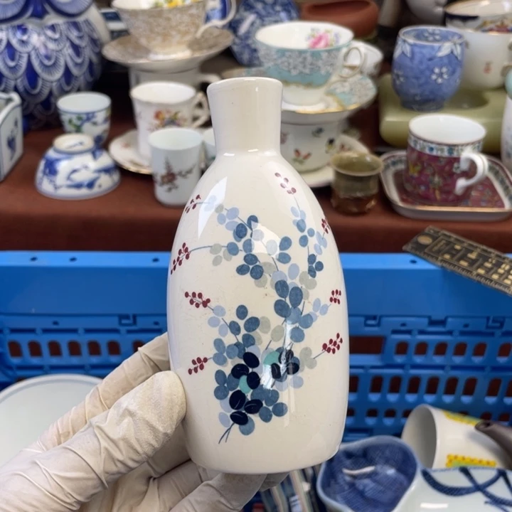 他家瓷器真美…开播了