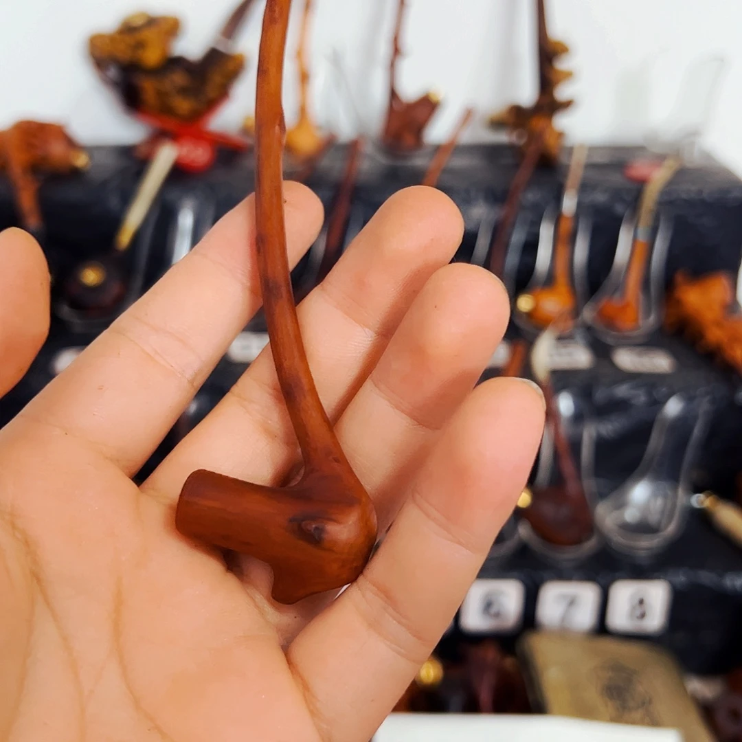 不***主香榧木你就知道自己为什么喜欢别人夸