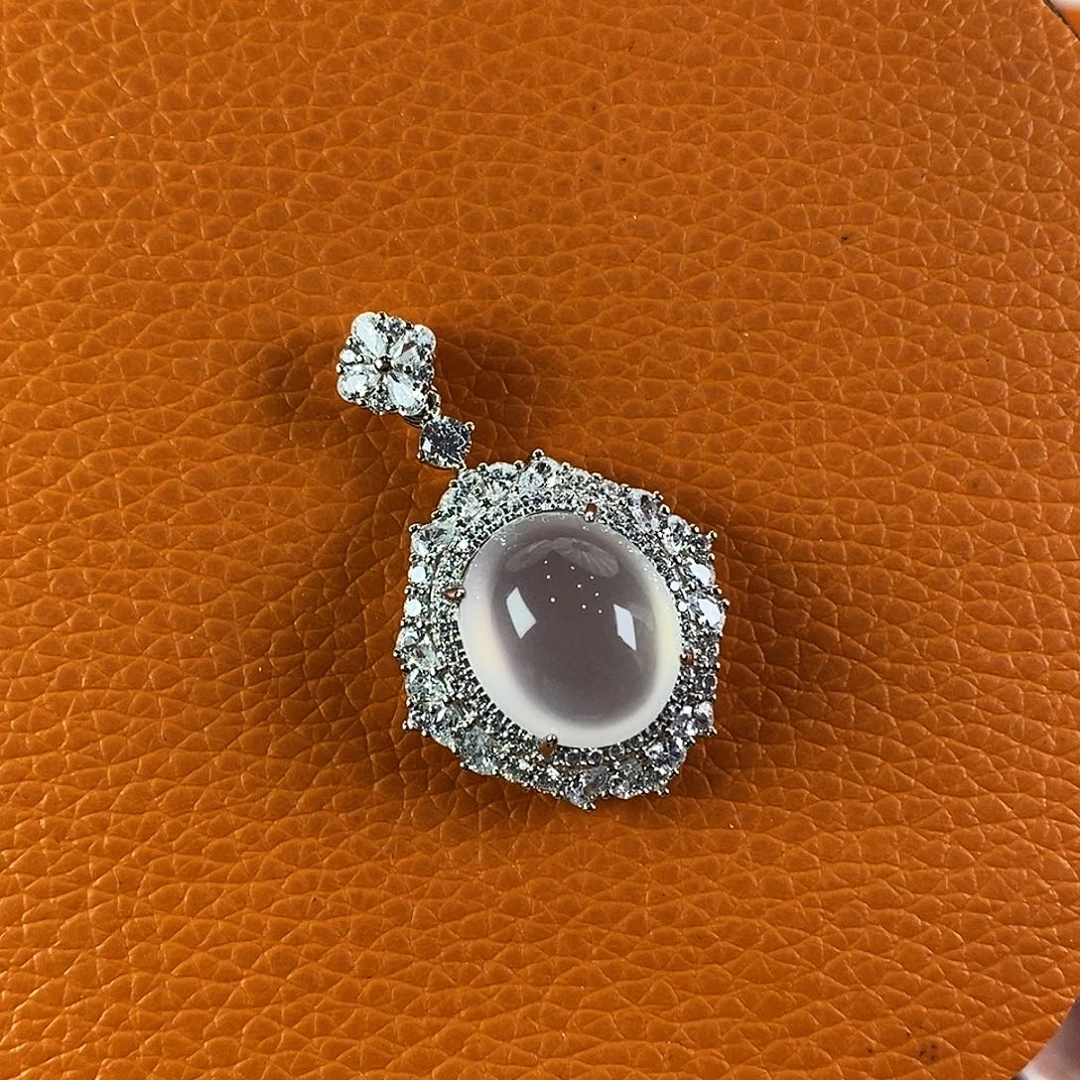 石英质玉银S925镀金镶嵌颈饰