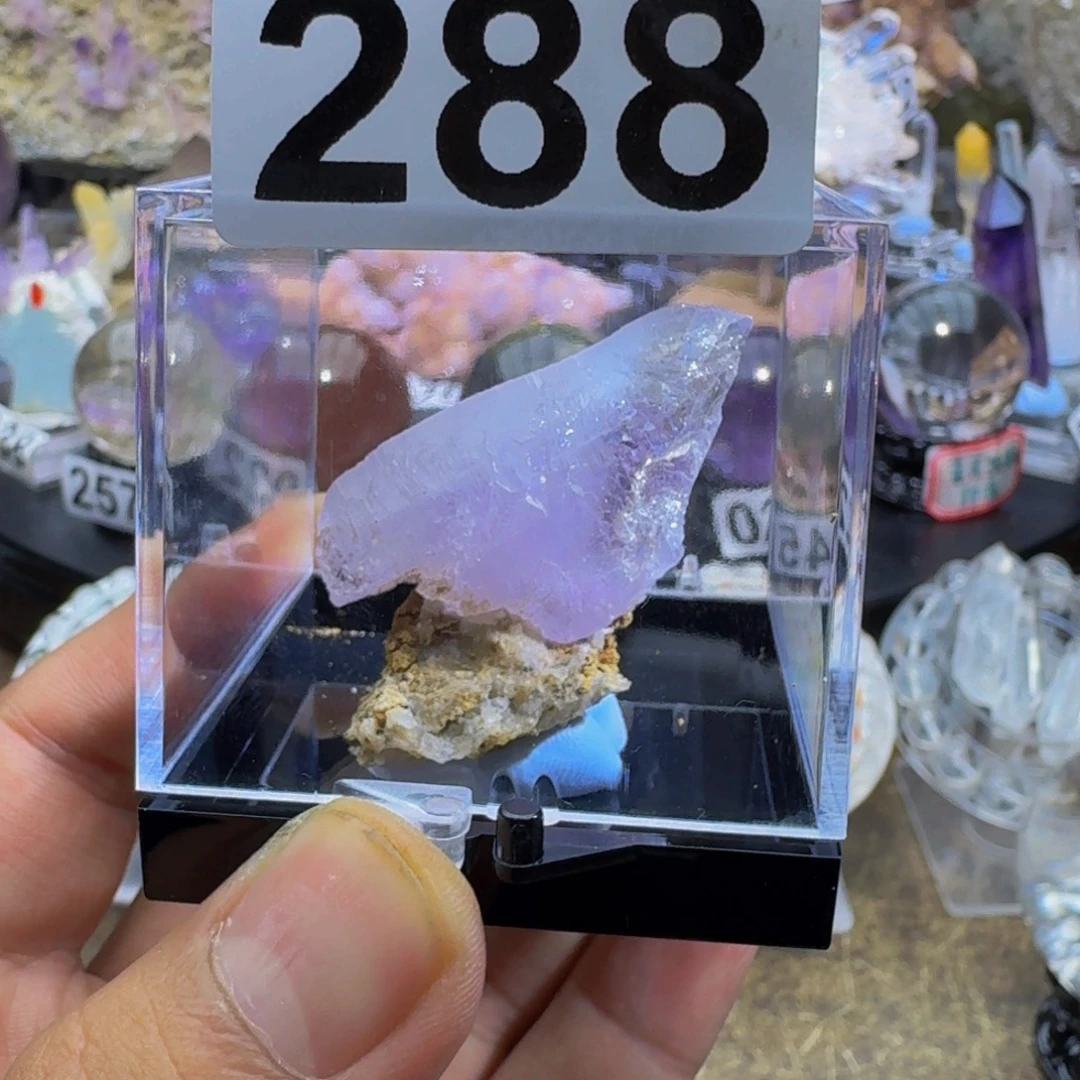 珠宝半成品水晶未镶嵌