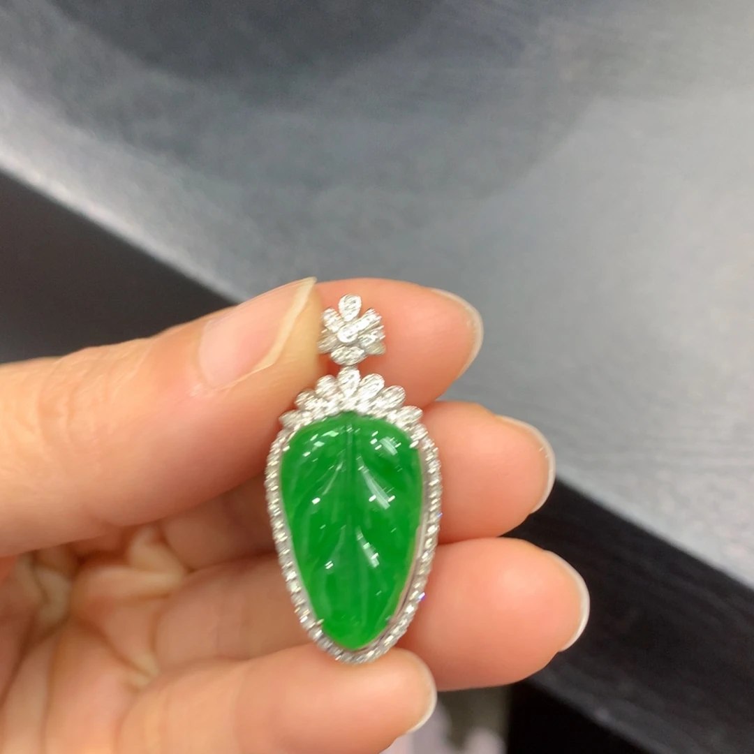 翡翠18K金镶嵌吊坠(不含链)