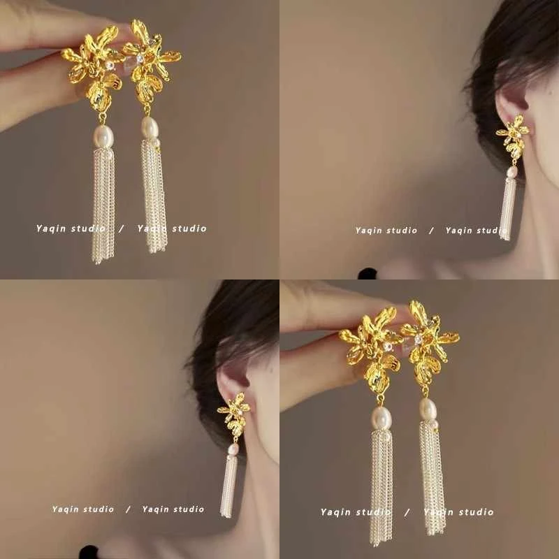 合金仿珍珠耳饰 鎏金花雾新中式长款花朵流苏耳环轻奢设计耳饰
