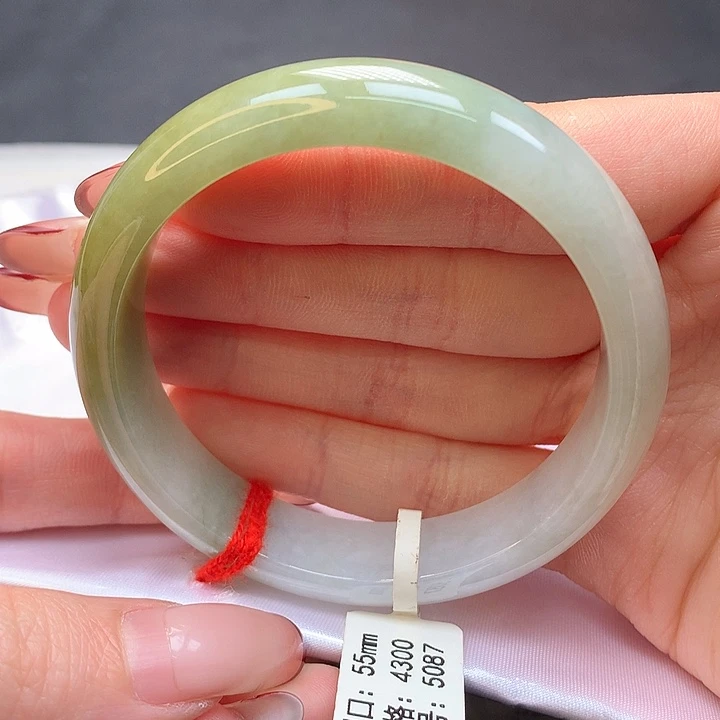 翡翠手镯未镶嵌55正圈