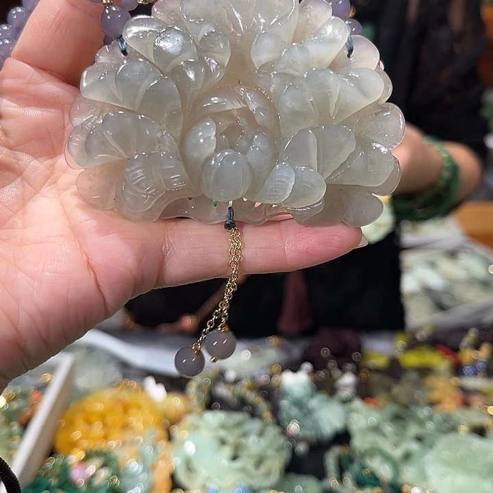未镶嵌岫玉毛衣链