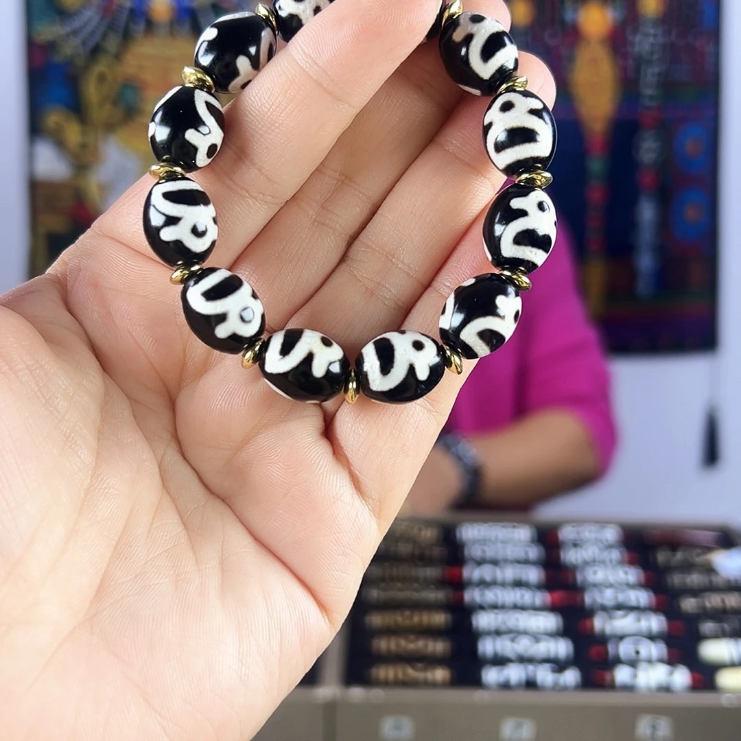 玛瑙/玉髓合金颈饰