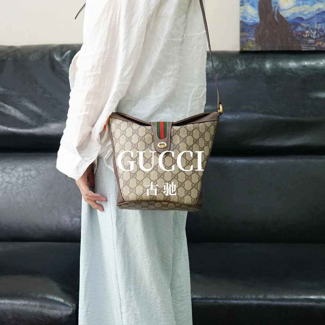 95新 GUCCI/古驰 老花斜跨包/EE04723539/3539