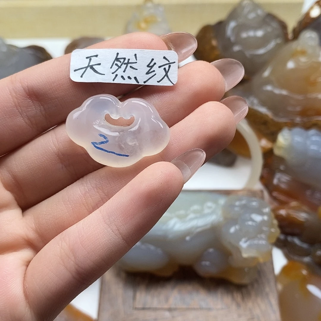 玛瑙/玉髓未镶嵌颈饰