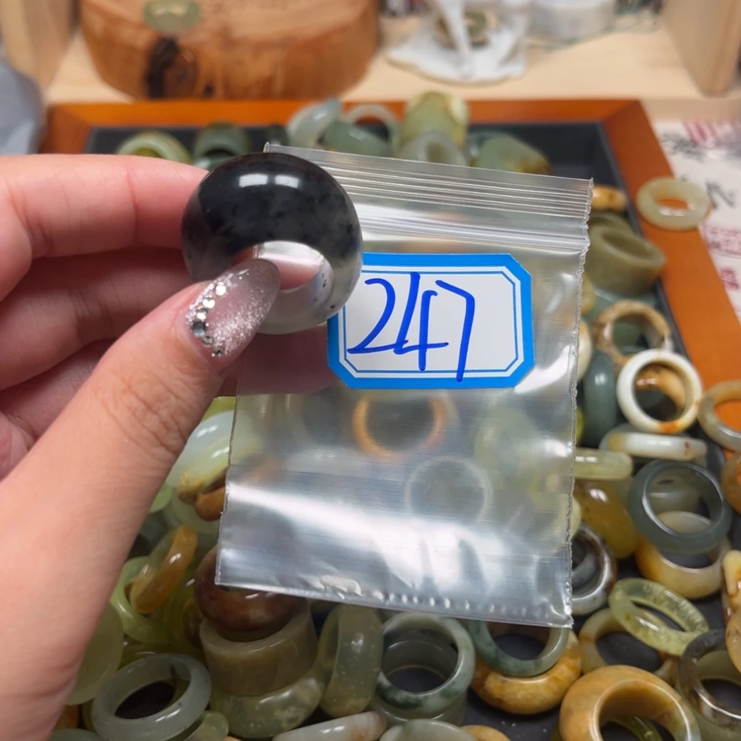 沐***店蛇纹石玉未镶嵌珠宝奇石