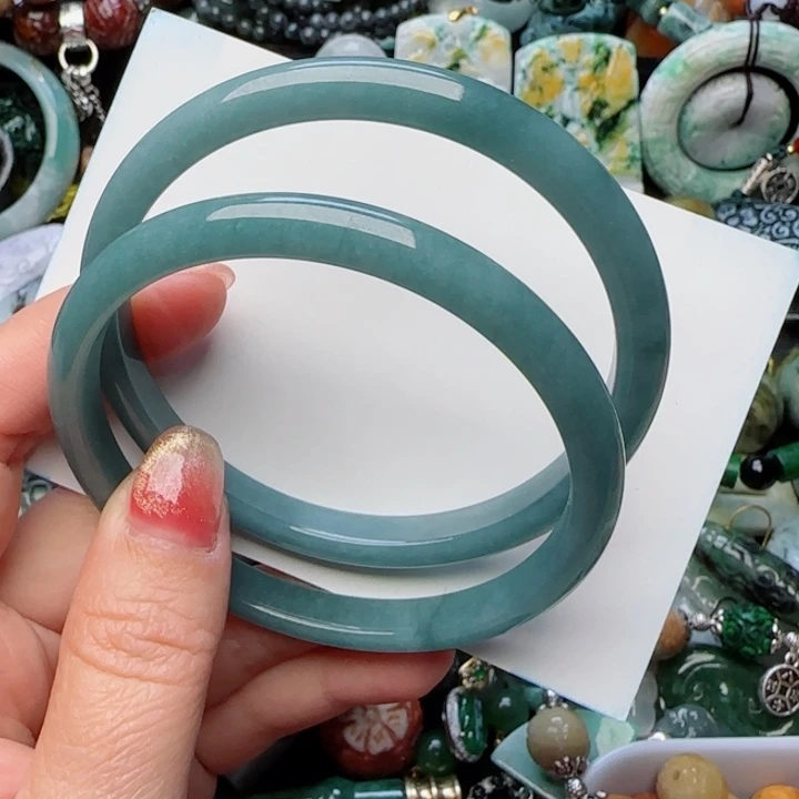 翡翠手镯未镶嵌天然A货87