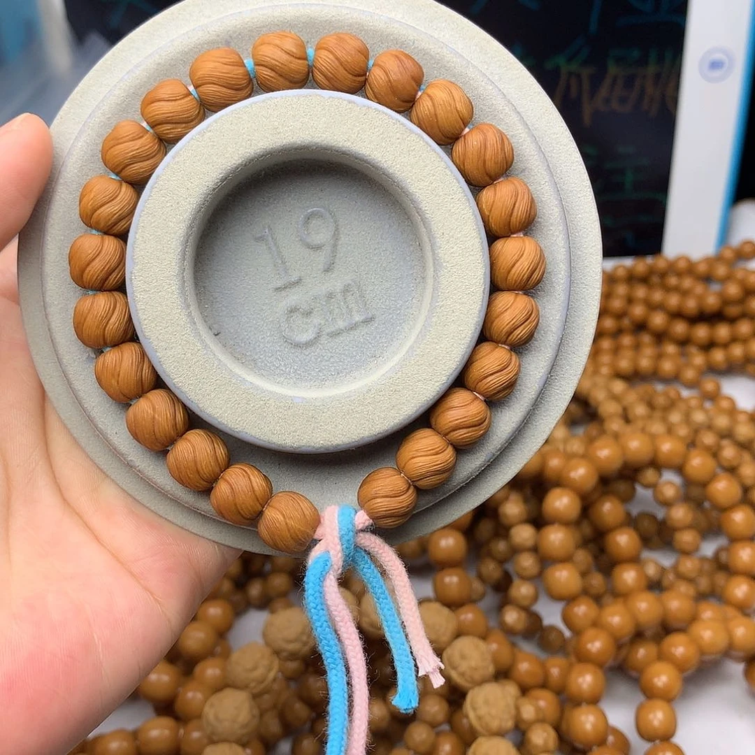 猴头核桃手串猴头小卷卷酥手持