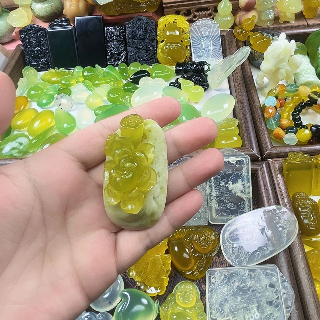 岫玉未镶嵌吊坠(不含链)