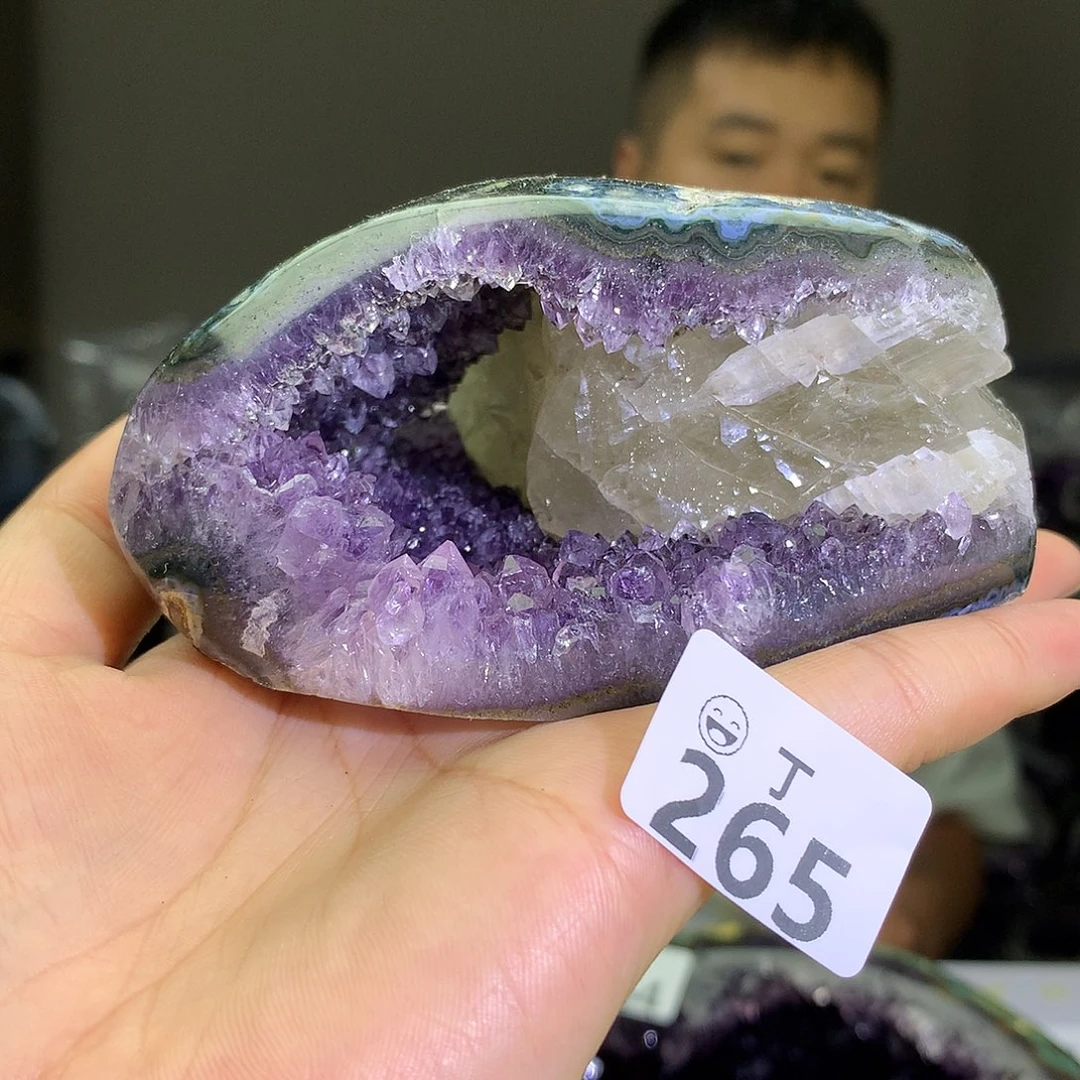 未镶嵌大型摆件（非配饰）水晶