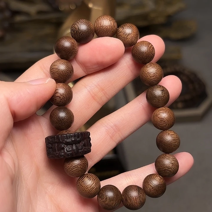 沉香手串越南富森红土帝王料1.0+降真香醒狮