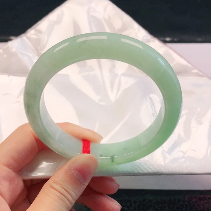 翡翠手镯未镶嵌翡翠手镯58