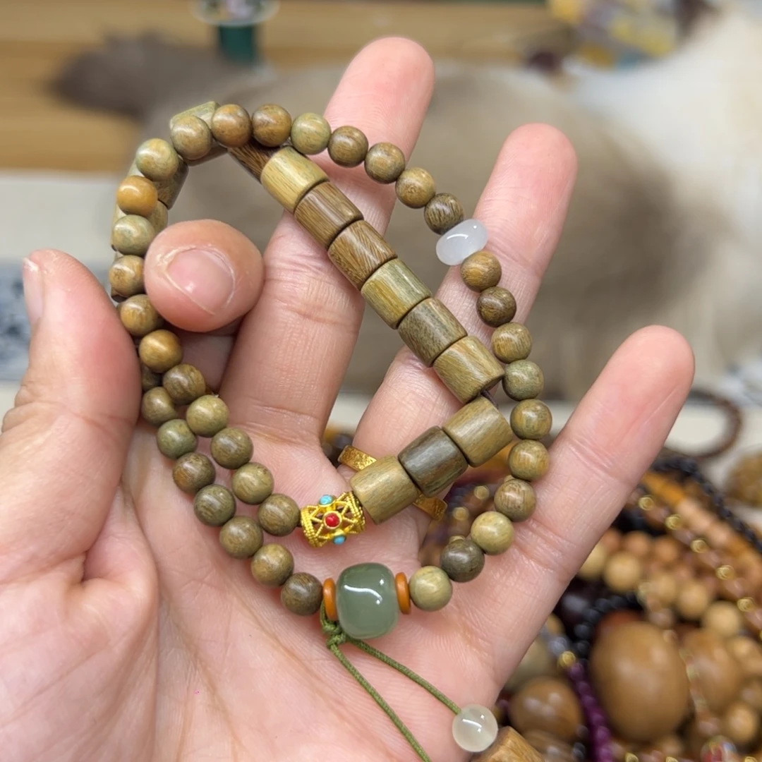 维腊木（绿檀）无事牌