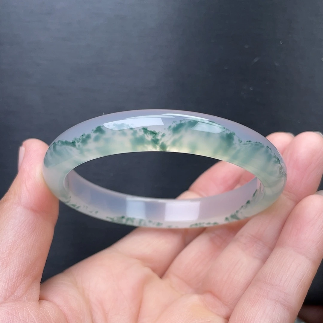 玛瑙/玉髓手镯未镶嵌59圈口