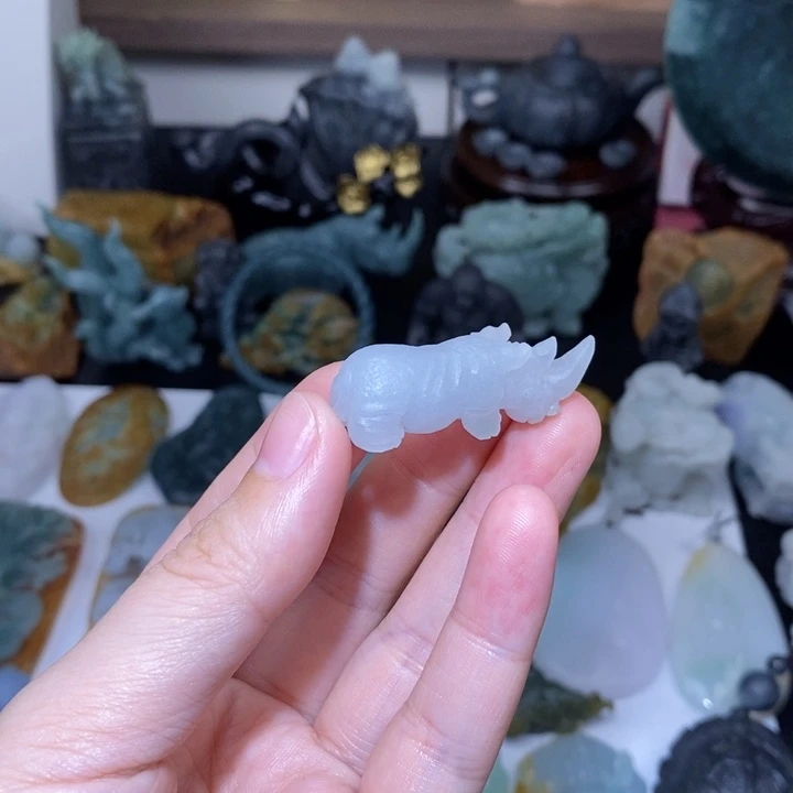 定制翡翠未镶嵌翡翠