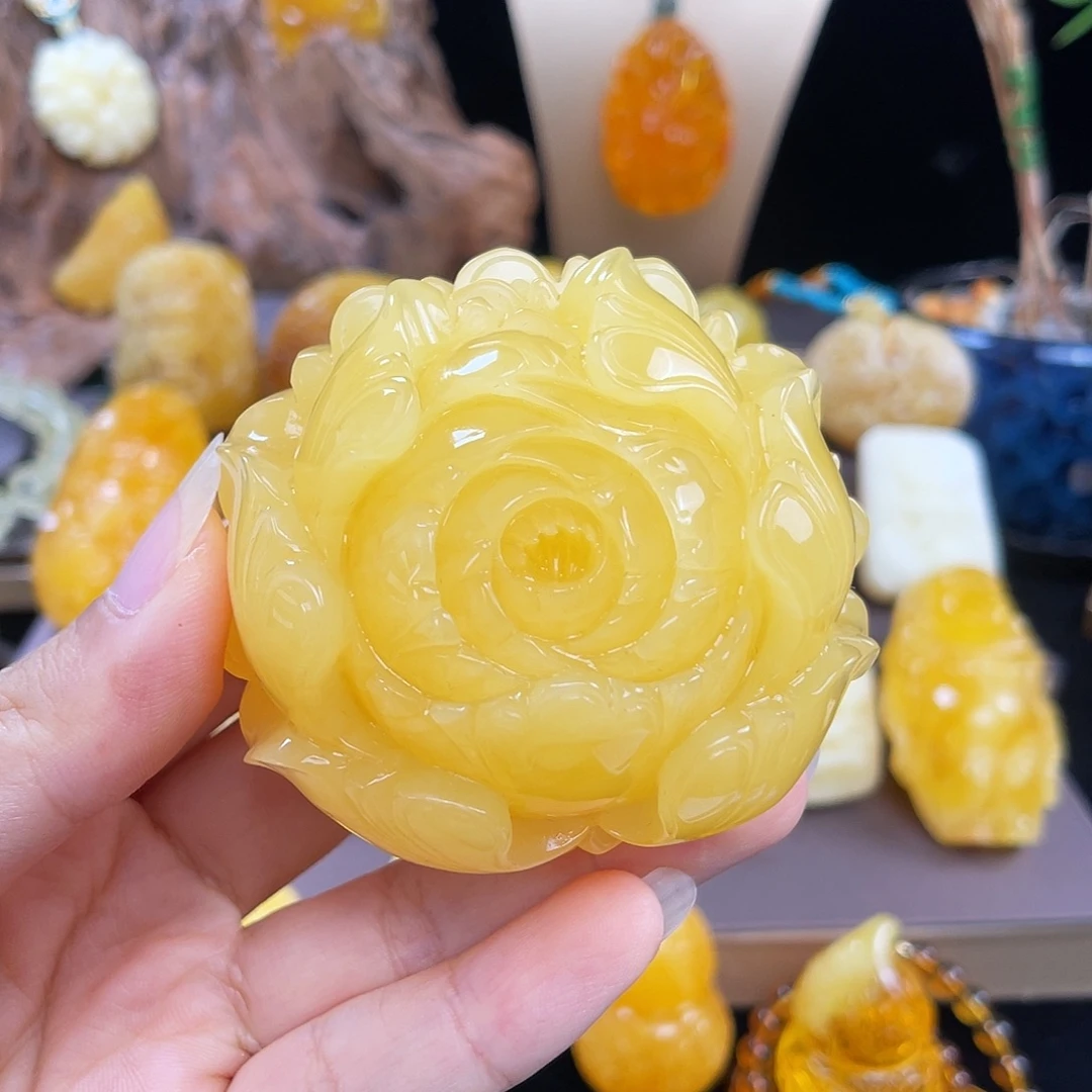 琥珀未镶嵌珠宝奇石