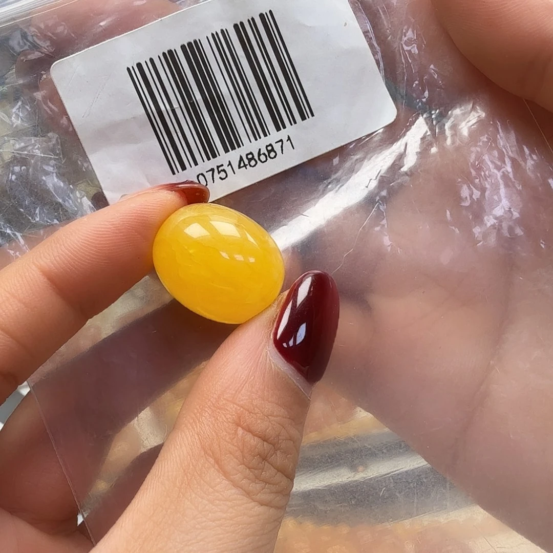 琥珀未镶嵌裸石你好