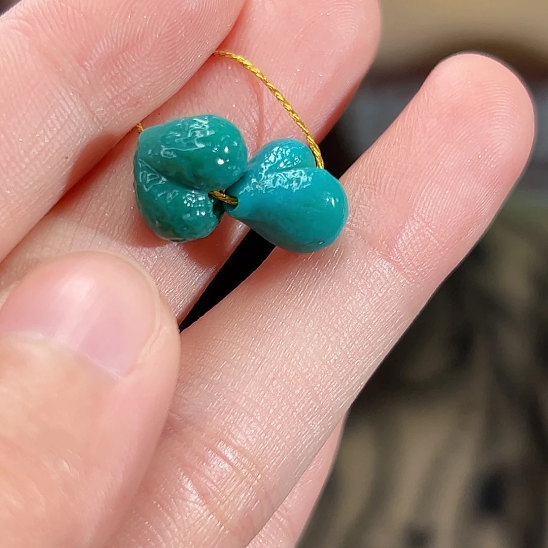 绿松石未镶嵌珠宝奇石