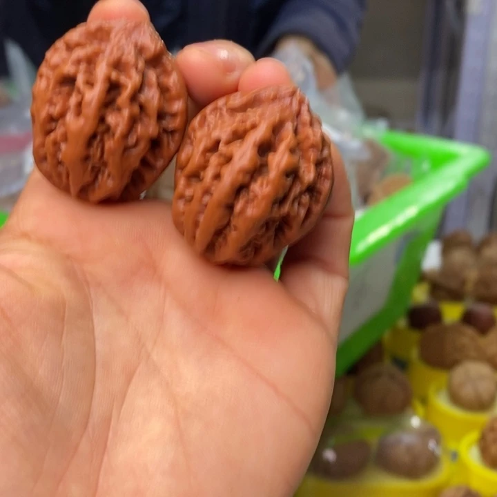 吊坠文玩核桃文玩核桃野生秋子32～33