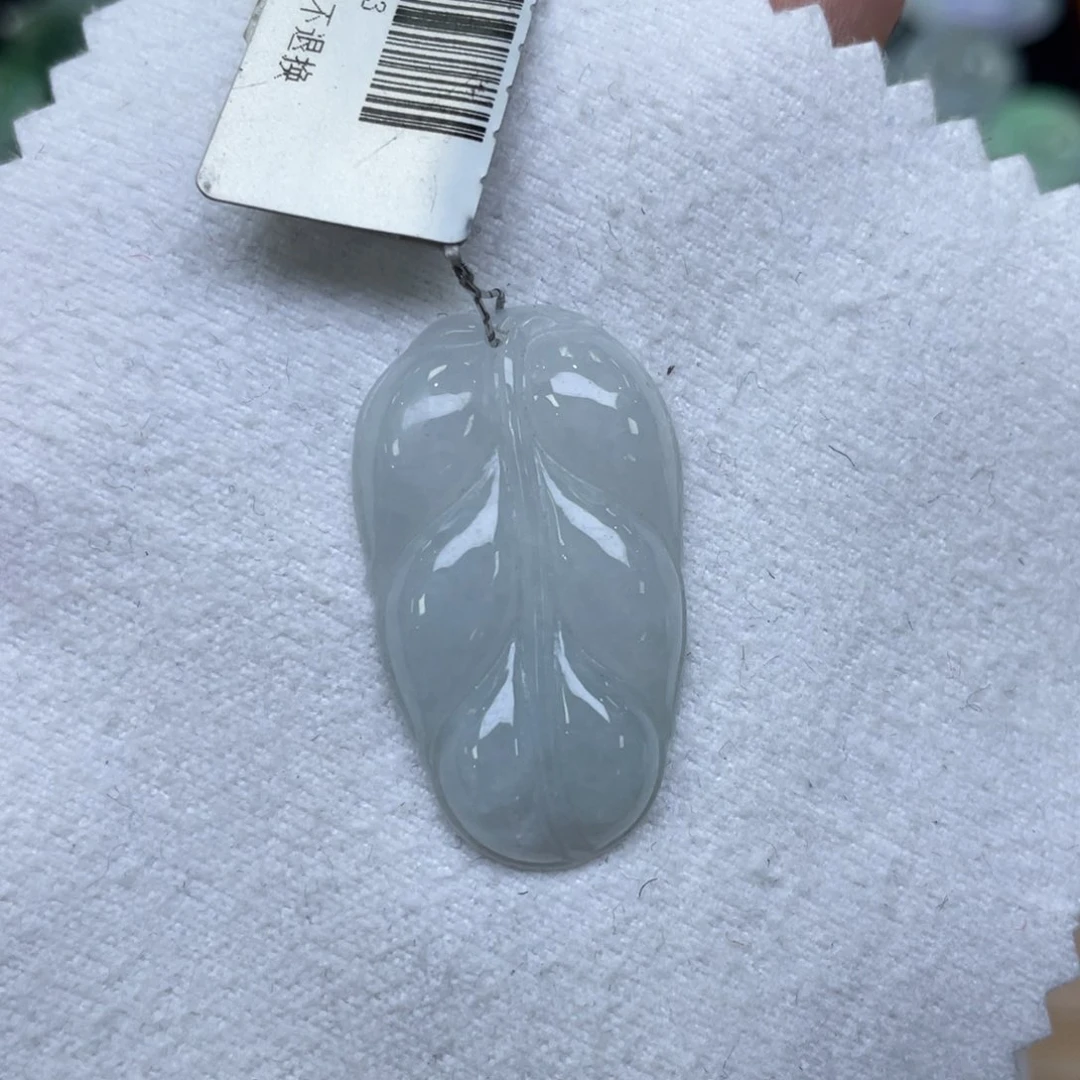 颈饰未镶嵌翡翠叶子