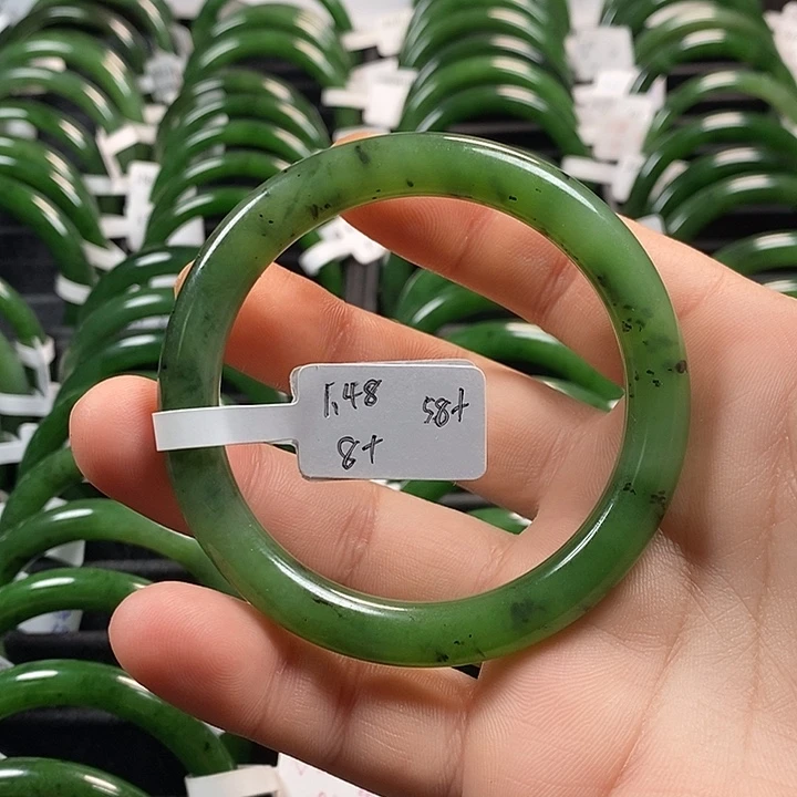 和田玉（碧玉）手镯未镶嵌58