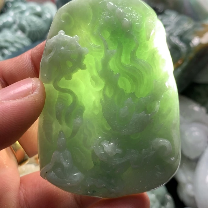 翡翠未镶嵌颈饰保真天然a货翡翠